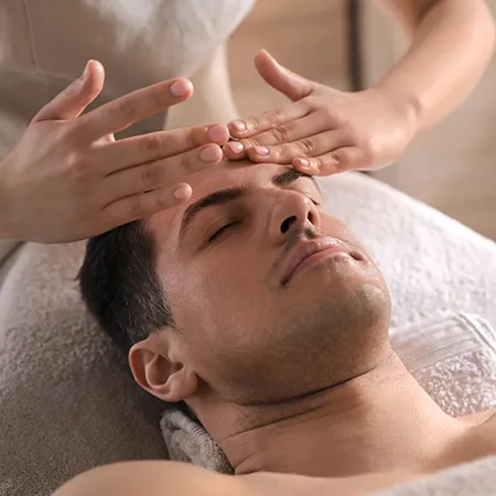 VERWÖHNUNGS BEHANDLUNG